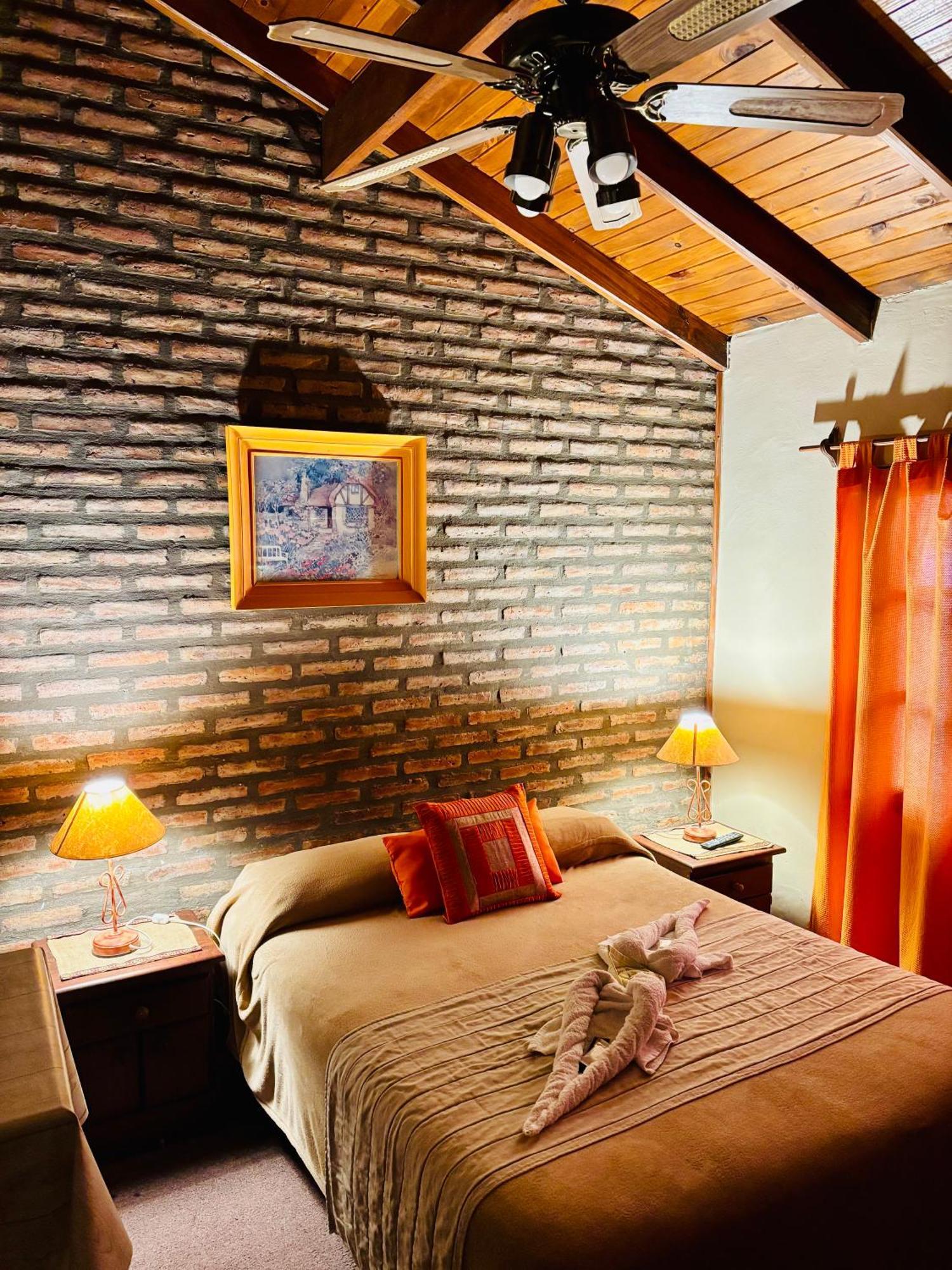 Hotel Altos Del Rincon Merlo 外观 照片